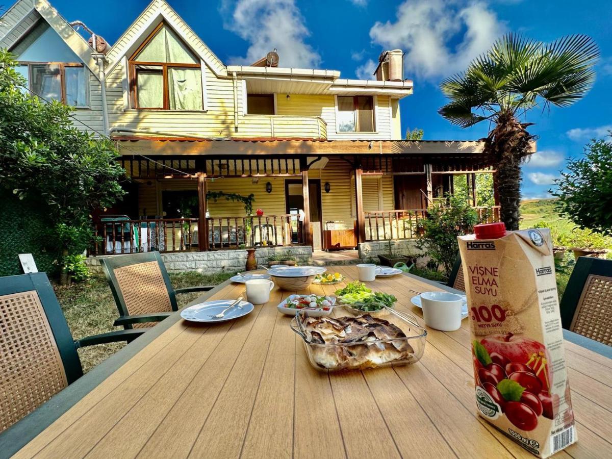 Otantik Havalimanina Yakin Villa Arnavutkoy Exterior photo